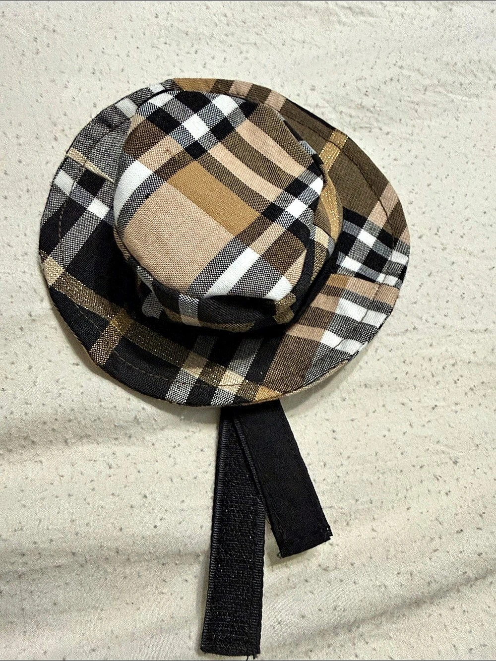 Plaid Chin-Tie Hat in Brown & Black